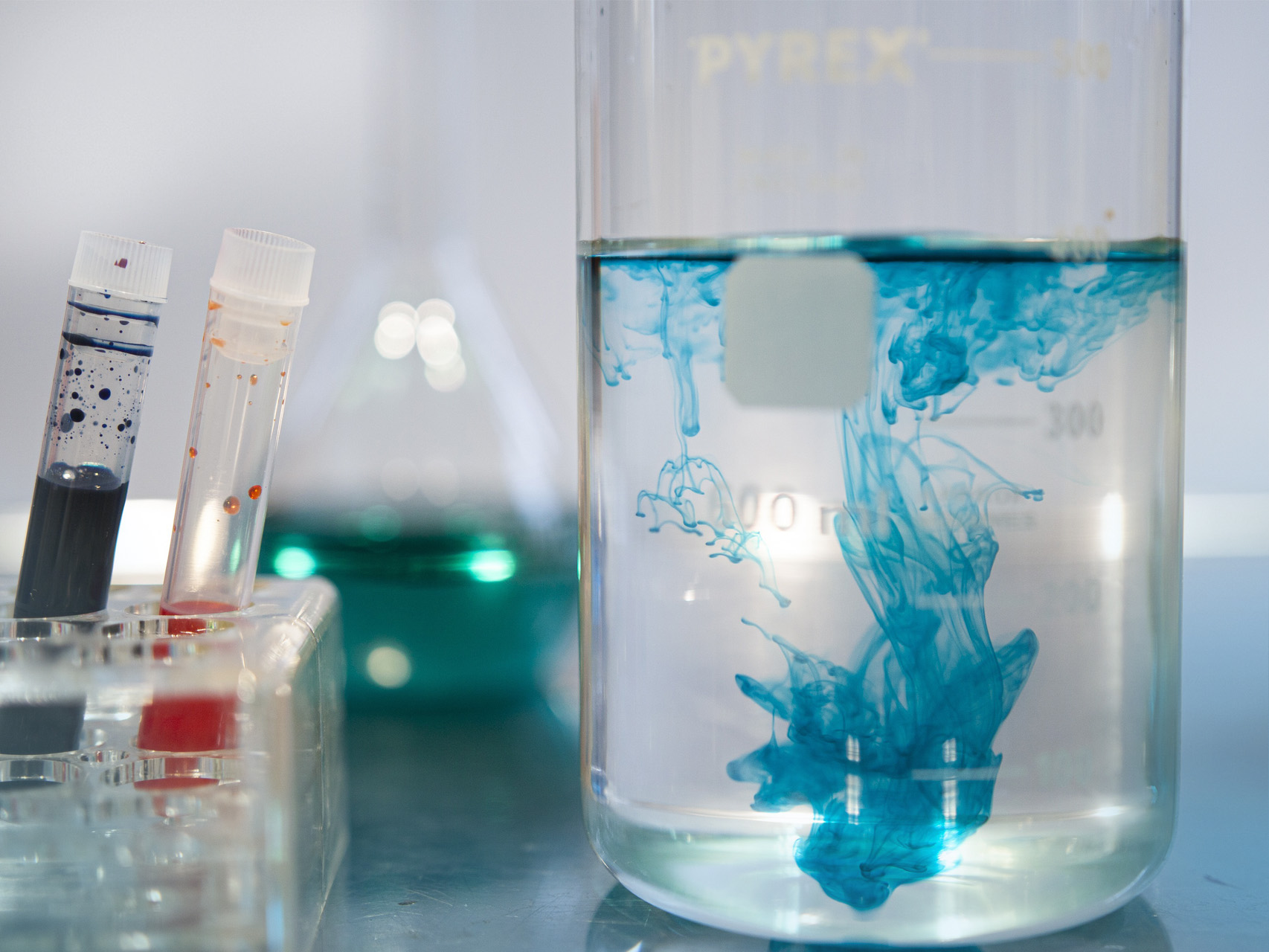 恒溫油槽跟恒溫水槽的區別